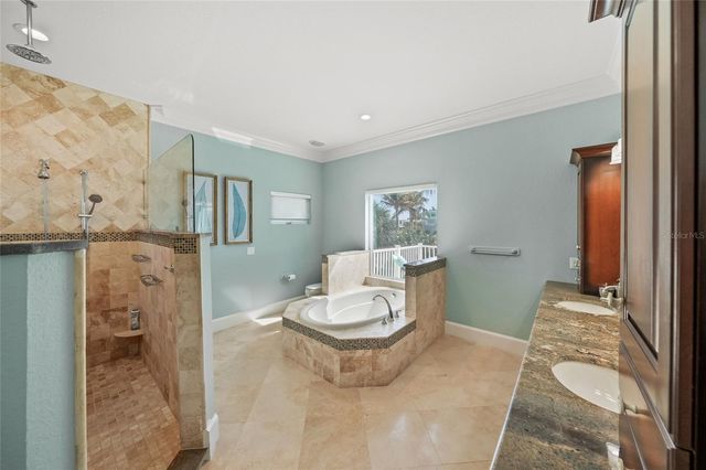 105 49TH STREET, Holmes Beach, FL 34217