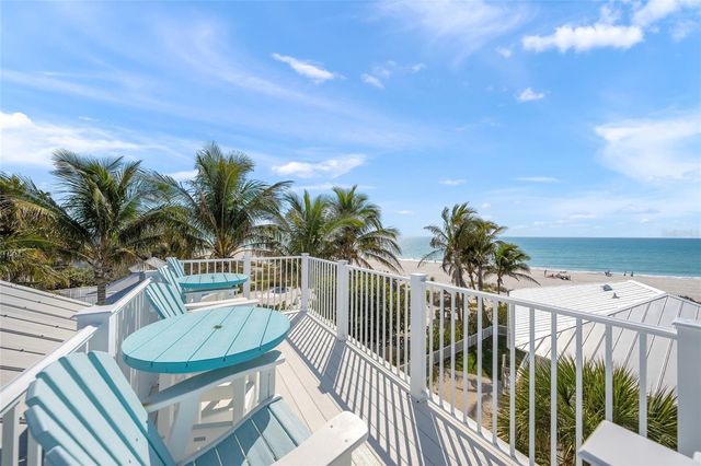 105 49TH STREET, Holmes Beach, FL 34217