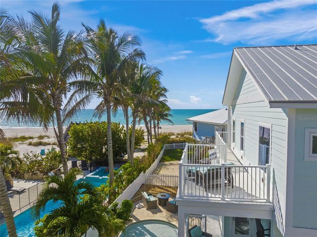 105 49TH STREET, Holmes Beach, FL 34217