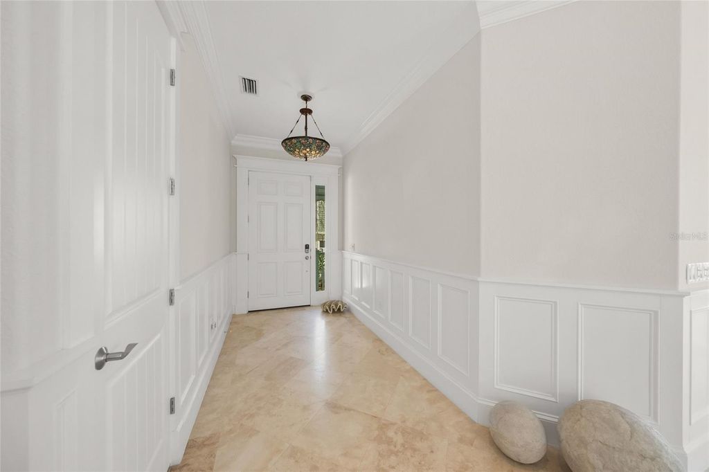 Image 11 of property listing at 105 49TH STREET, Holmes Beach, FL 34217