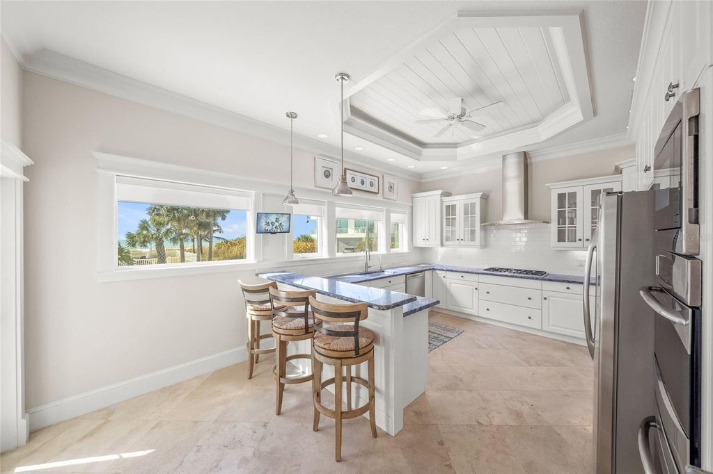 Image 12 of property listing at 105 49TH STREET, Holmes Beach, FL 34217