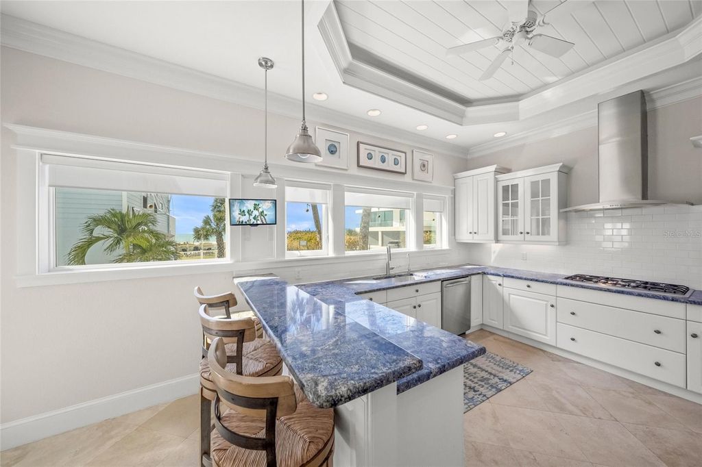 Image 19 of property listing at 105 49TH STREET, Holmes Beach, FL 34217