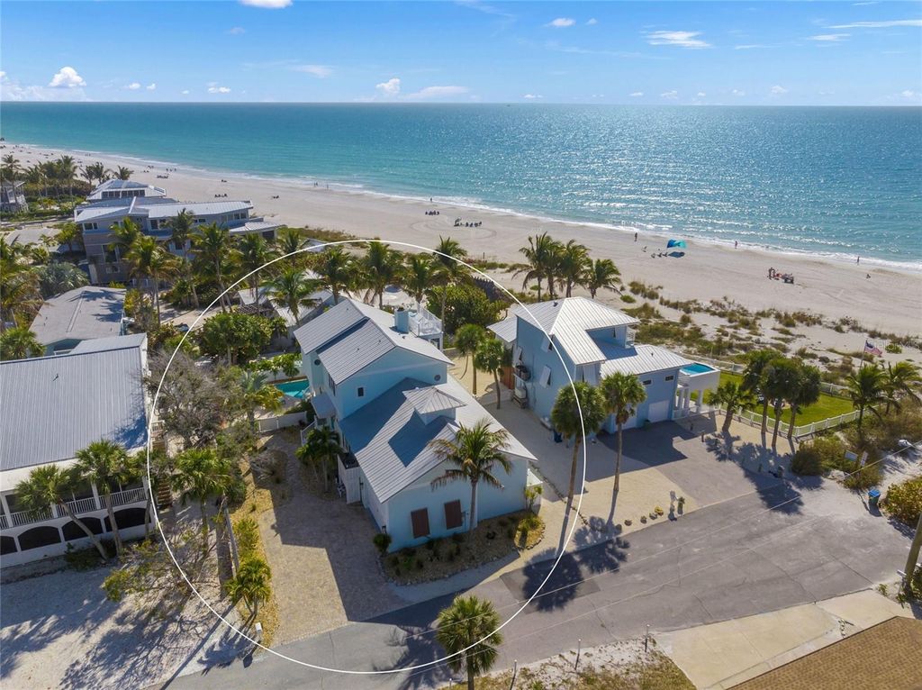 Image 5 of property listing at 105 49TH STREET, Holmes Beach, FL 34217