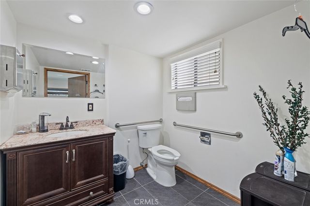 1063 Colorado, Los Angeles, CA 90041