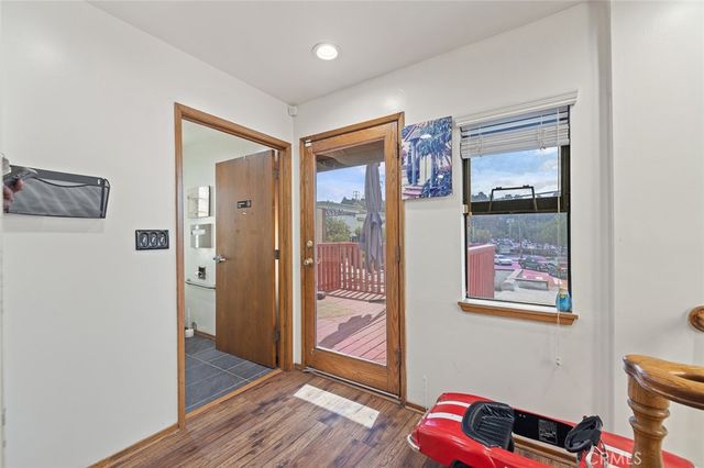 1063 Colorado, Los Angeles, CA 90041