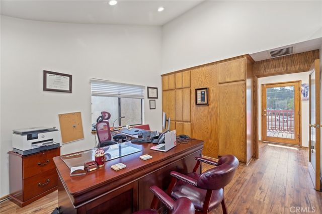 1063 Colorado, Los Angeles, CA 90041