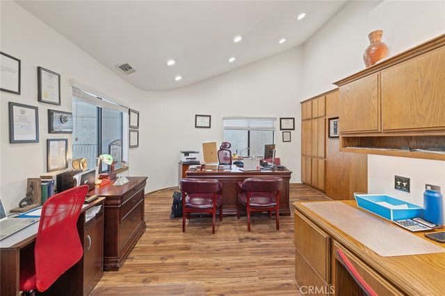 1063 Colorado, Los Angeles, CA 90041