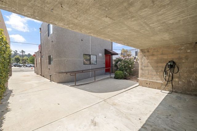 1063 Colorado, Los Angeles, CA 90041