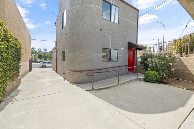 1063 Colorado, Los Angeles, CA 90041