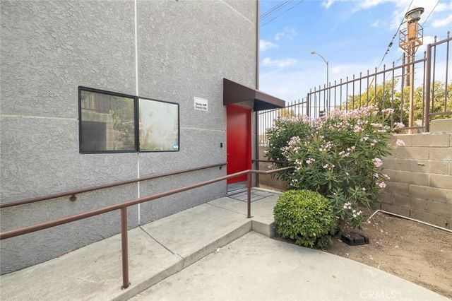 1063 Colorado, Los Angeles, CA 90041