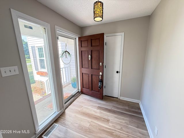 410 Waters Circle, Goldsboro, NC 27534
