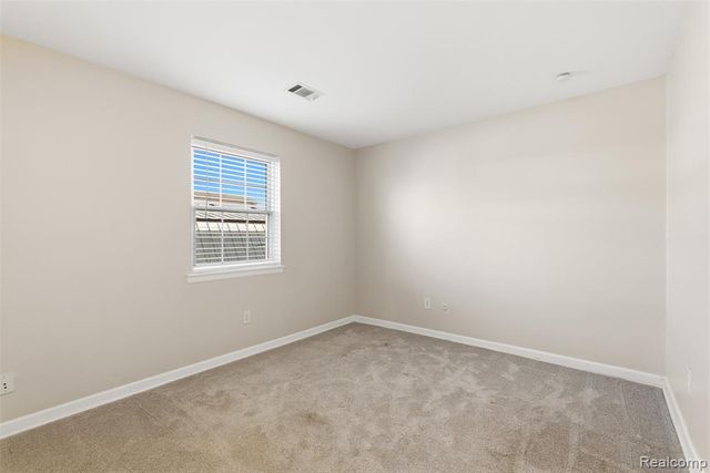 138 Princeton Drive, South Lyon, MI 48178