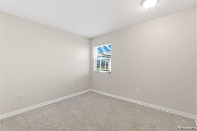 138 Princeton Drive, South Lyon, MI 48178