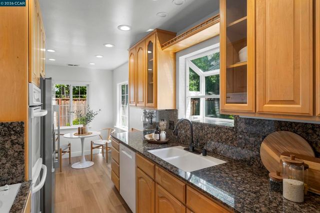 419 Derby Ct, Pleasant Hill, CA 94523