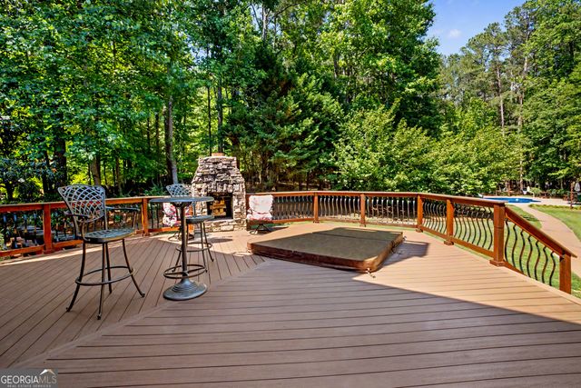 285 Inverness Shores Drive, Fayetteville, GA 30215