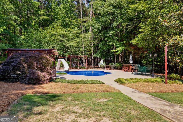 285 Inverness Shores Drive, Fayetteville, GA 30215
