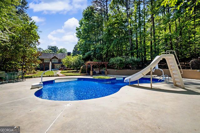 285 Inverness Shores Drive, Fayetteville, GA 30215