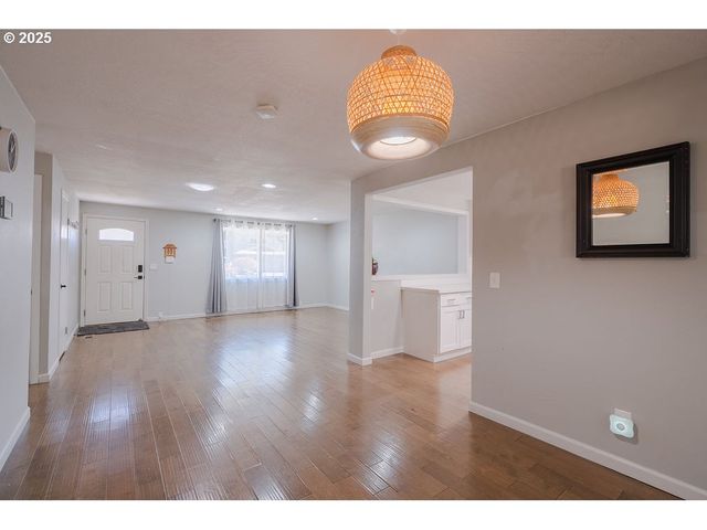 14435 Sw YEARLING Way, Beaverton, OR 97008