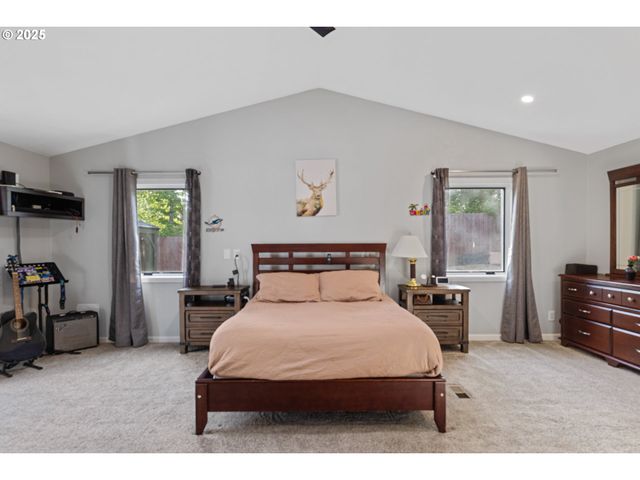 14435 Sw YEARLING Way, Beaverton, OR 97008