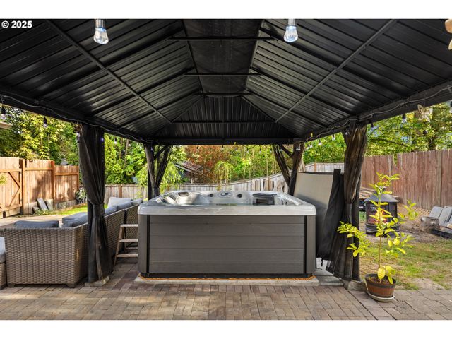 14435 Sw YEARLING Way, Beaverton, OR 97008