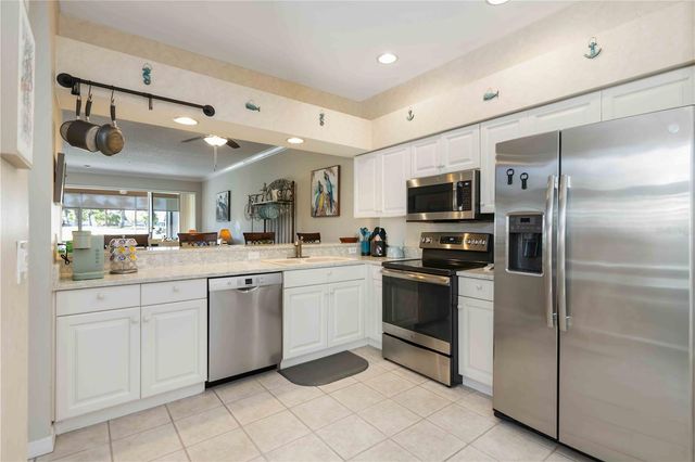 5064 MAHOGANY RUN AVENUE, Sarasota, FL 34241