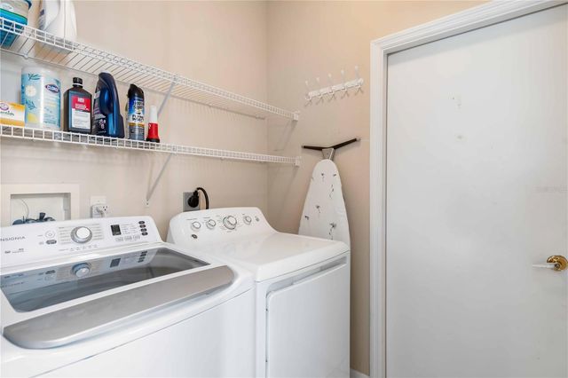 5064 MAHOGANY RUN AVENUE, Sarasota, FL 34241
