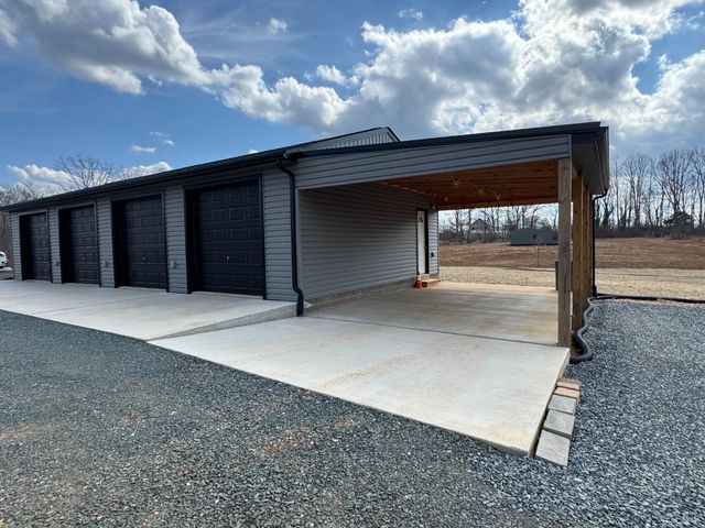 3941 Promise Land Road, Appomattox, VA 24522