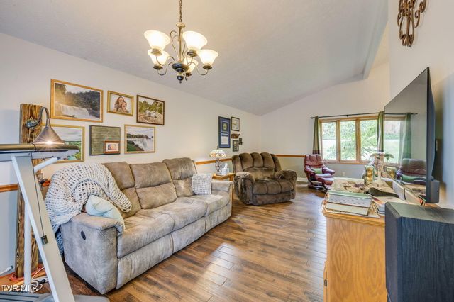 198 Highland Road, Jonesborough, TN 37659