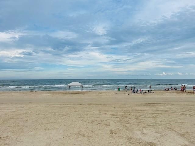 315 Coral Court, Surfside Beach, TX 77541