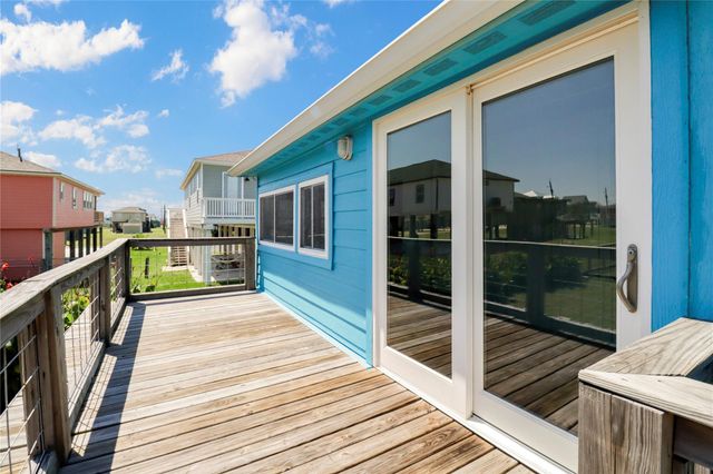 315 Coral Court, Surfside Beach, TX 77541