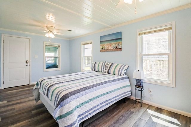 315 Coral Court, Surfside Beach, TX 77541