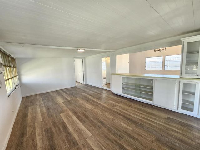 321 3RD STREET DRIVE W, Palmetto, FL 34221