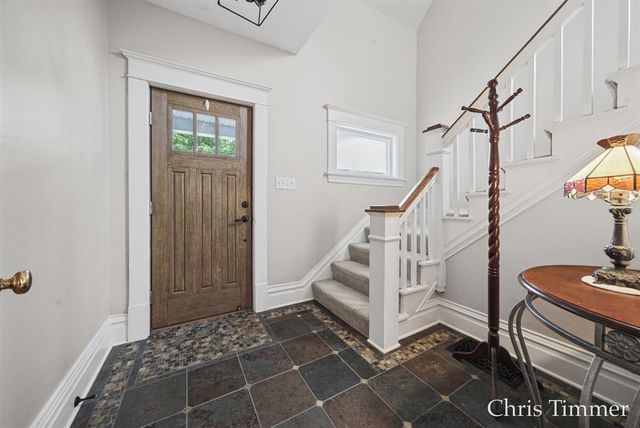 522 E Lincoln Avenue, Zeeland, MI 49464