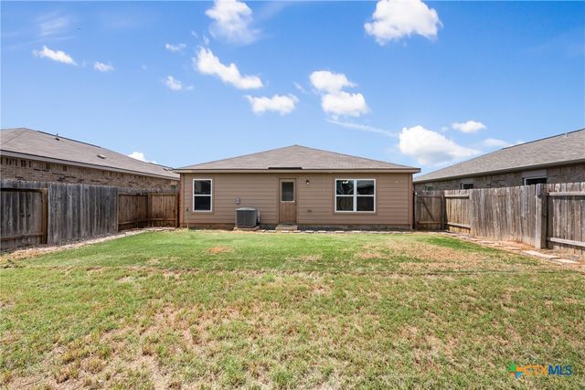 109 Proclamation Avenue, Liberty Hill, TX 78642