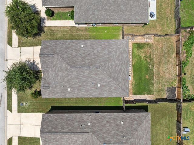 109 Proclamation Avenue, Liberty Hill, TX 78642
