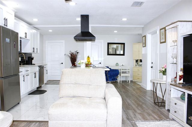 1450 BARRY STREET, Clearwater, FL 33756