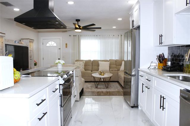 1450 BARRY STREET, Clearwater, FL 33756