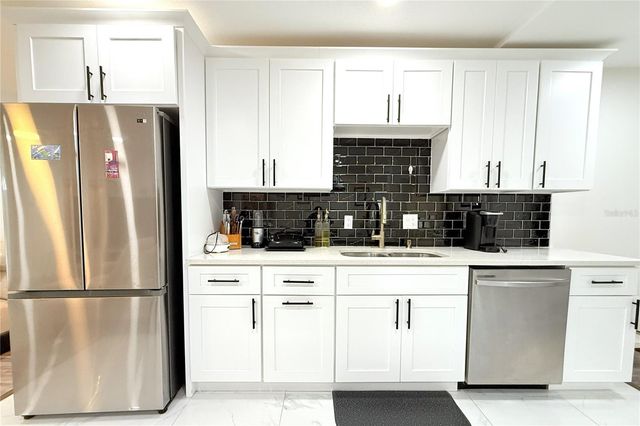 1450 BARRY STREET, Clearwater, FL 33756