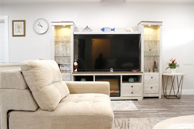 1450 BARRY STREET, Clearwater, FL 33756