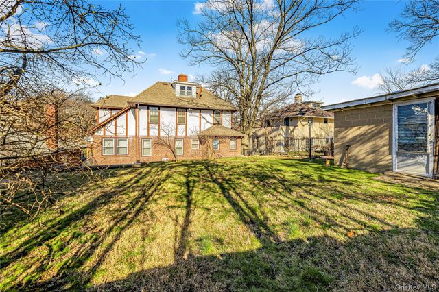 150 Rumsey Road, Yonkers, NY 10705