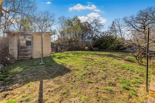 150 Rumsey Road, Yonkers, NY 10705