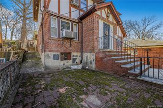 150 Rumsey Road, Yonkers, NY 10705