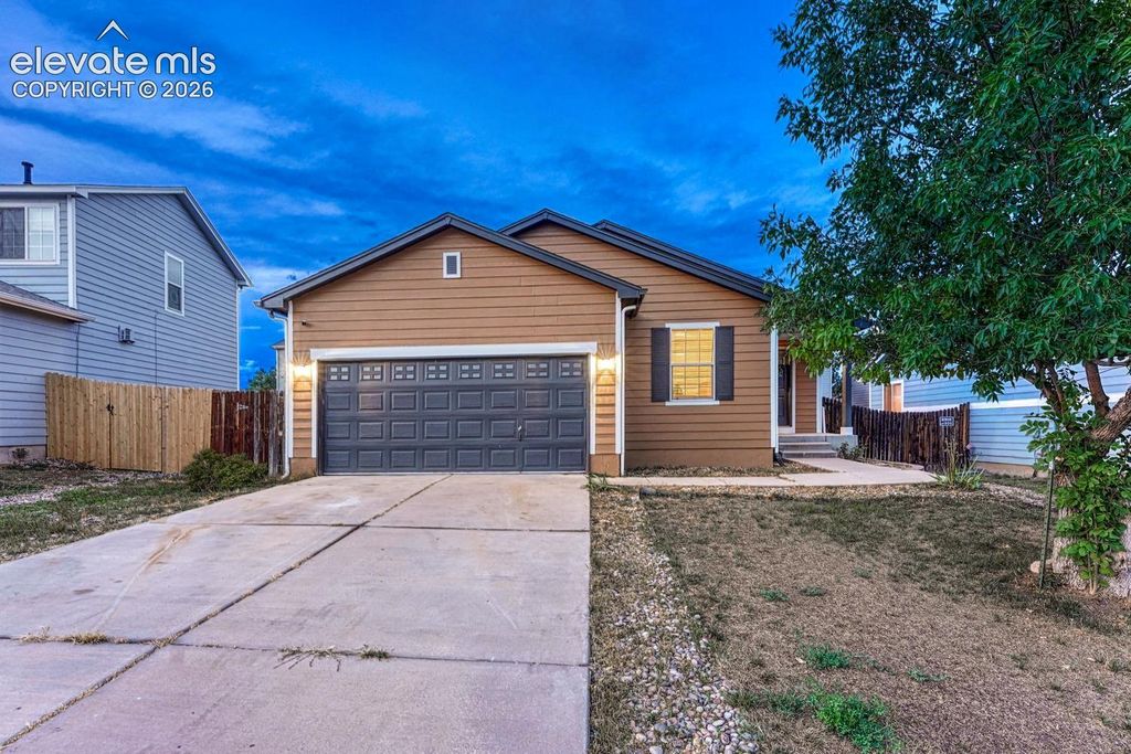 1120 Lords Hill Drive, Fountain, CO 80817 — exterior