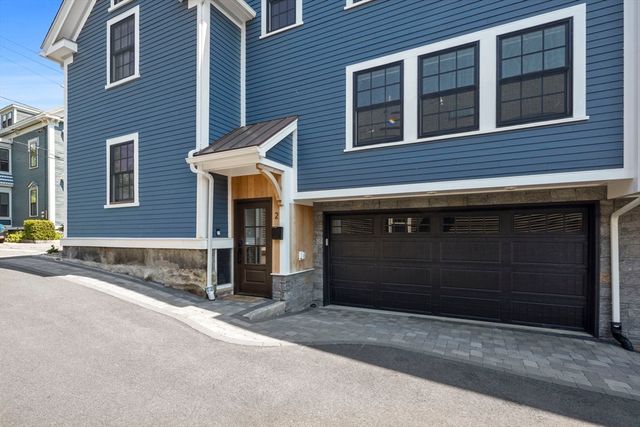 10 Osborne, Salem, MA 01970