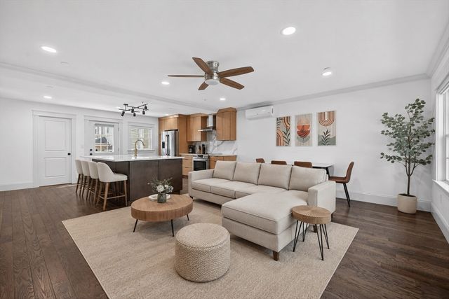 10 Osborne, Salem, MA 01970