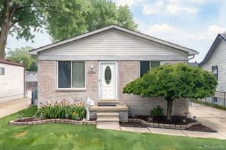 27860 Kaufman Street, Roseville, MI 48066