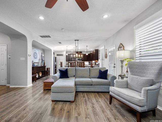 21255 Coral Spur, San Antonio, TX 78259