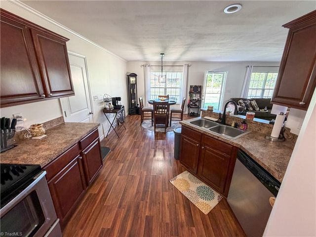 781 Hebron Church Road, Winston-salem, NC 27107