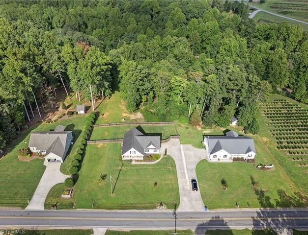 781 Hebron Church Road, Winston-salem, NC 27107