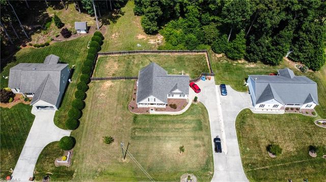 781 Hebron Church Road, Winston-salem, NC 27107